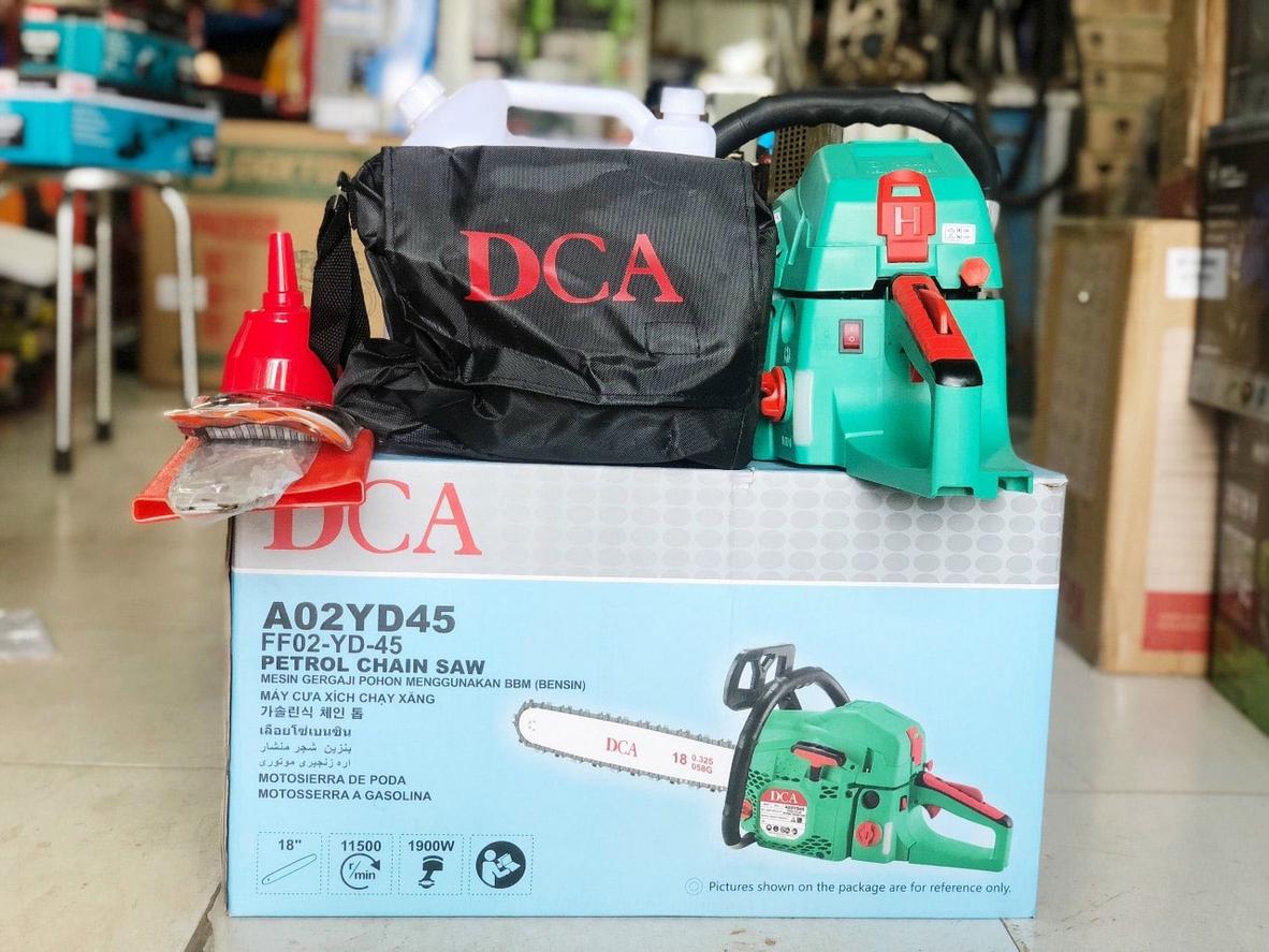 Công suất 1.900W giúp cắt khỏe và ổn định