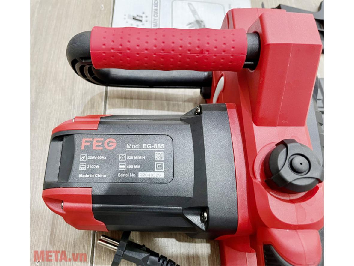 Công suất 2.100W giúp cắt khỏe và ổn định