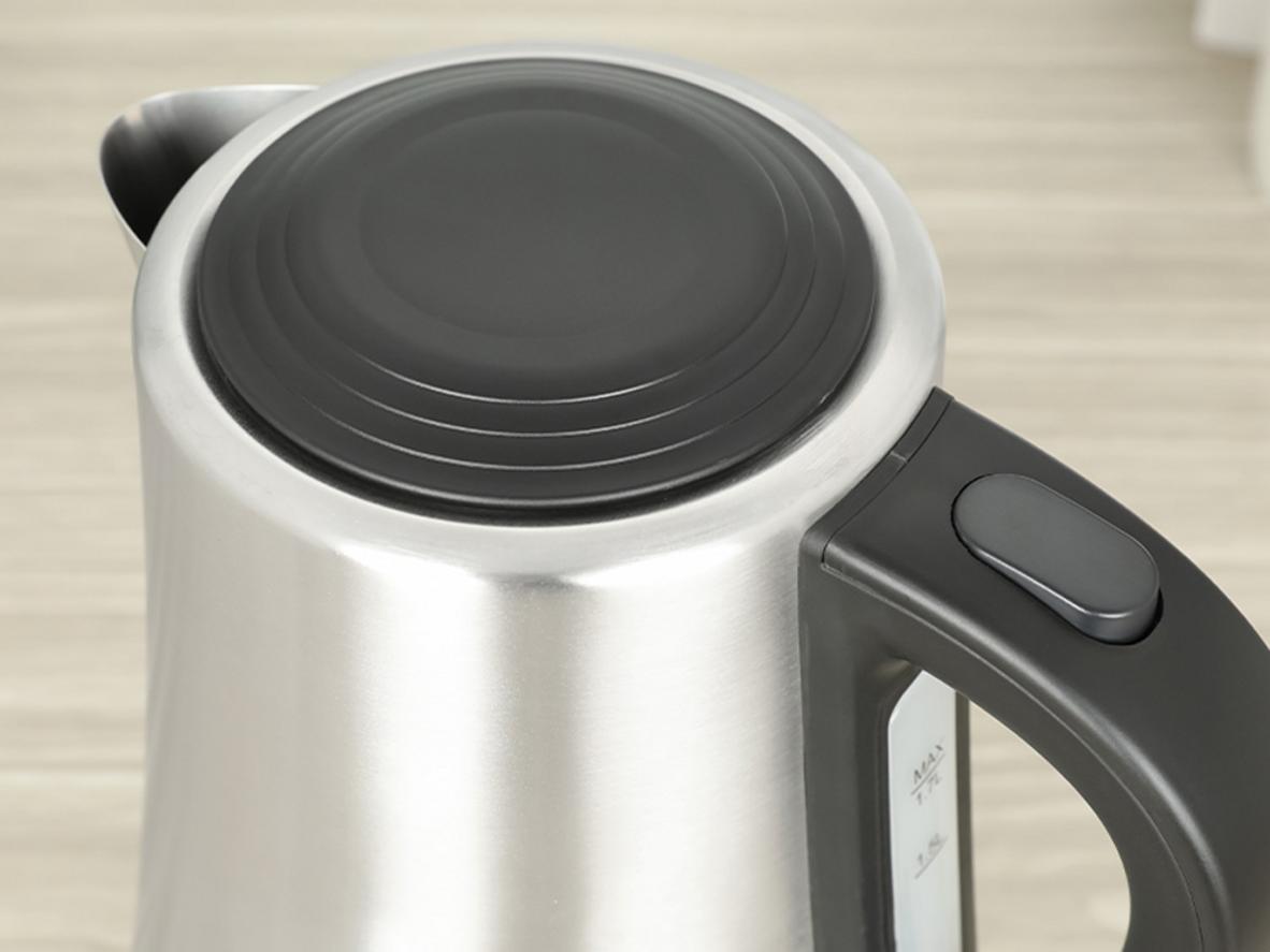 Đế Strix và tự ngắt giúp tăng độ an toàn khi sử dụng.