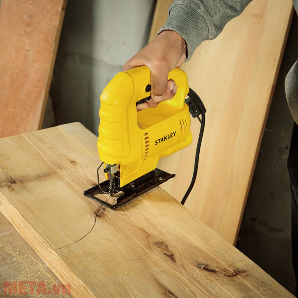 Tùy chỉnh tốc độ cắt trên Stanley SJ45-B1