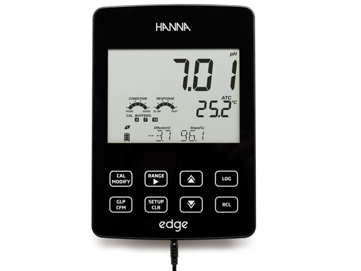Đo EC, TDS, độ mặn và nhiệt độ trong một thiết bị