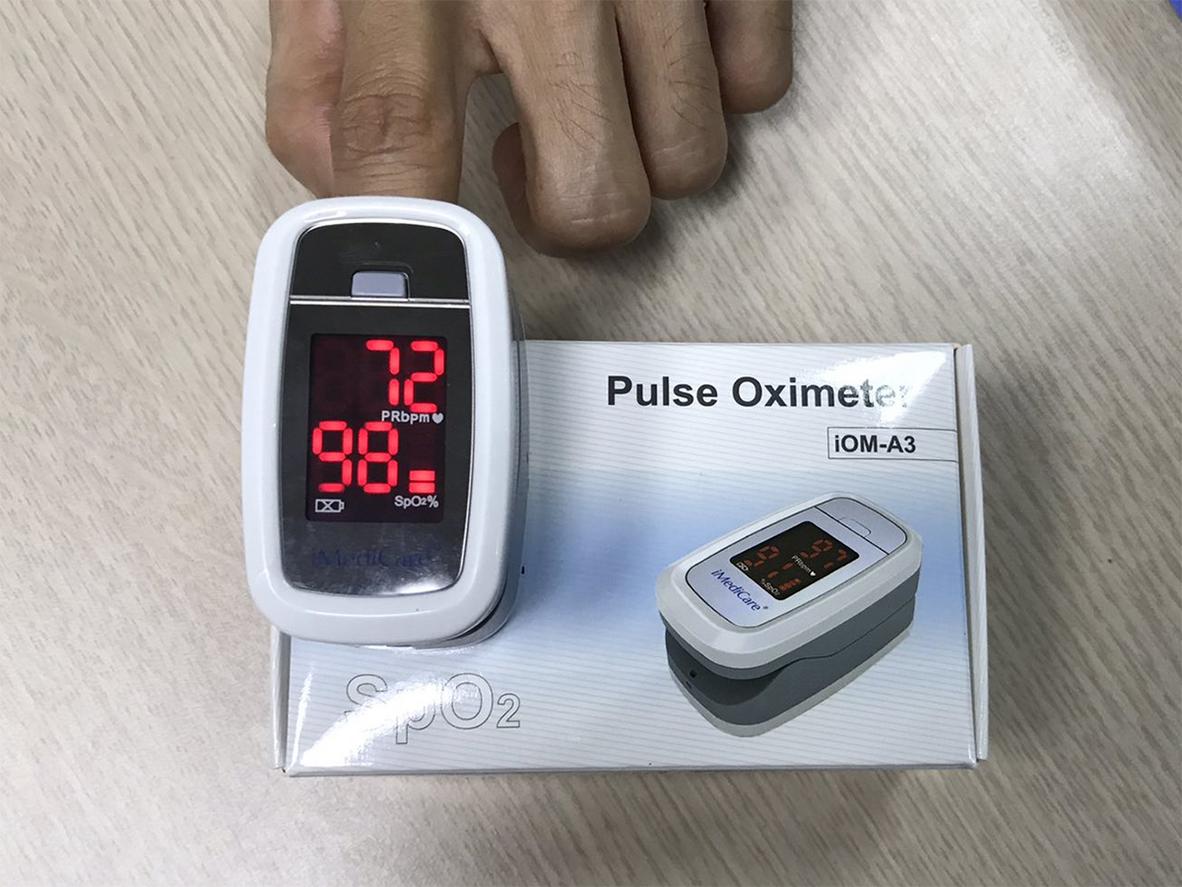 Đo SpO2 và nhịp tim nhanh, tiện theo dõi tại nhà