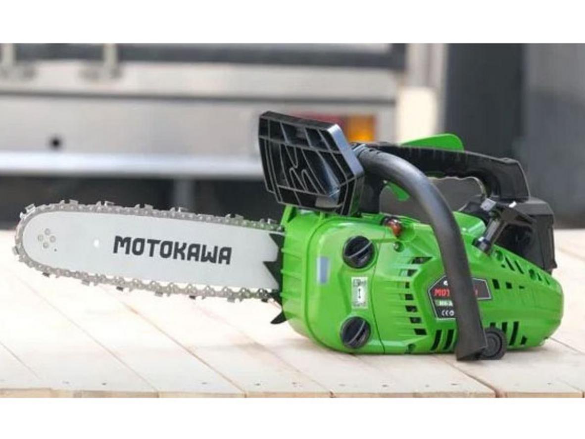 Động cơ 2 thì 1.0HP của Motokawa MK-3000 là nền tảng cho khả năng cắt tỉa nhanh.