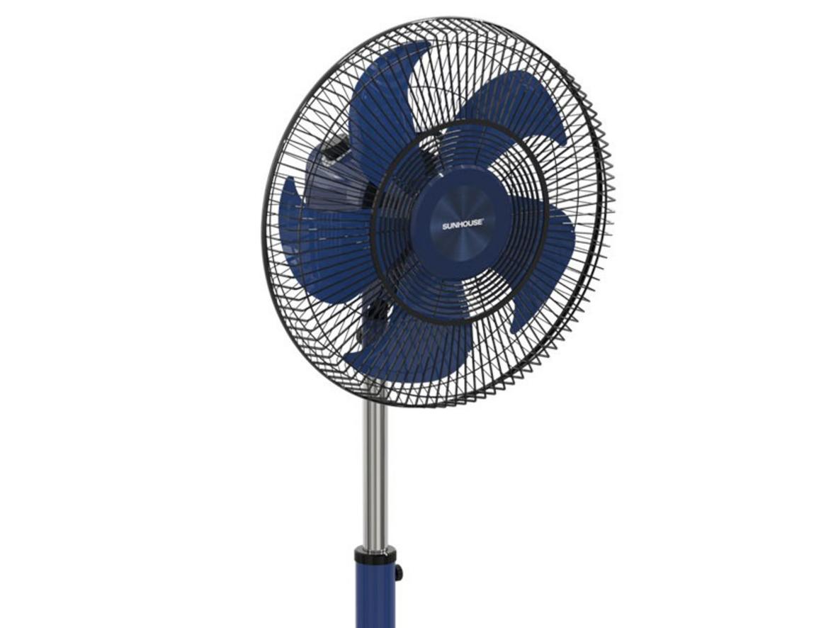 Động cơ đồng 65W cho hiệu quả làm mát bền bỉ.