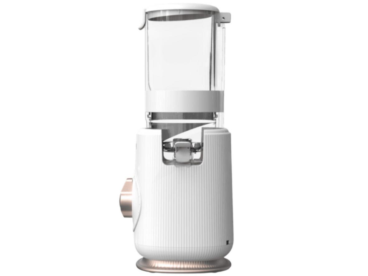 Dung tích 900ml phù hợp sử dụng gia đình.