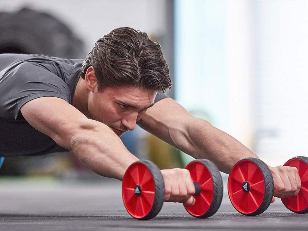 Đường kính bánh xe 14.5cm giúp lăn ổn định