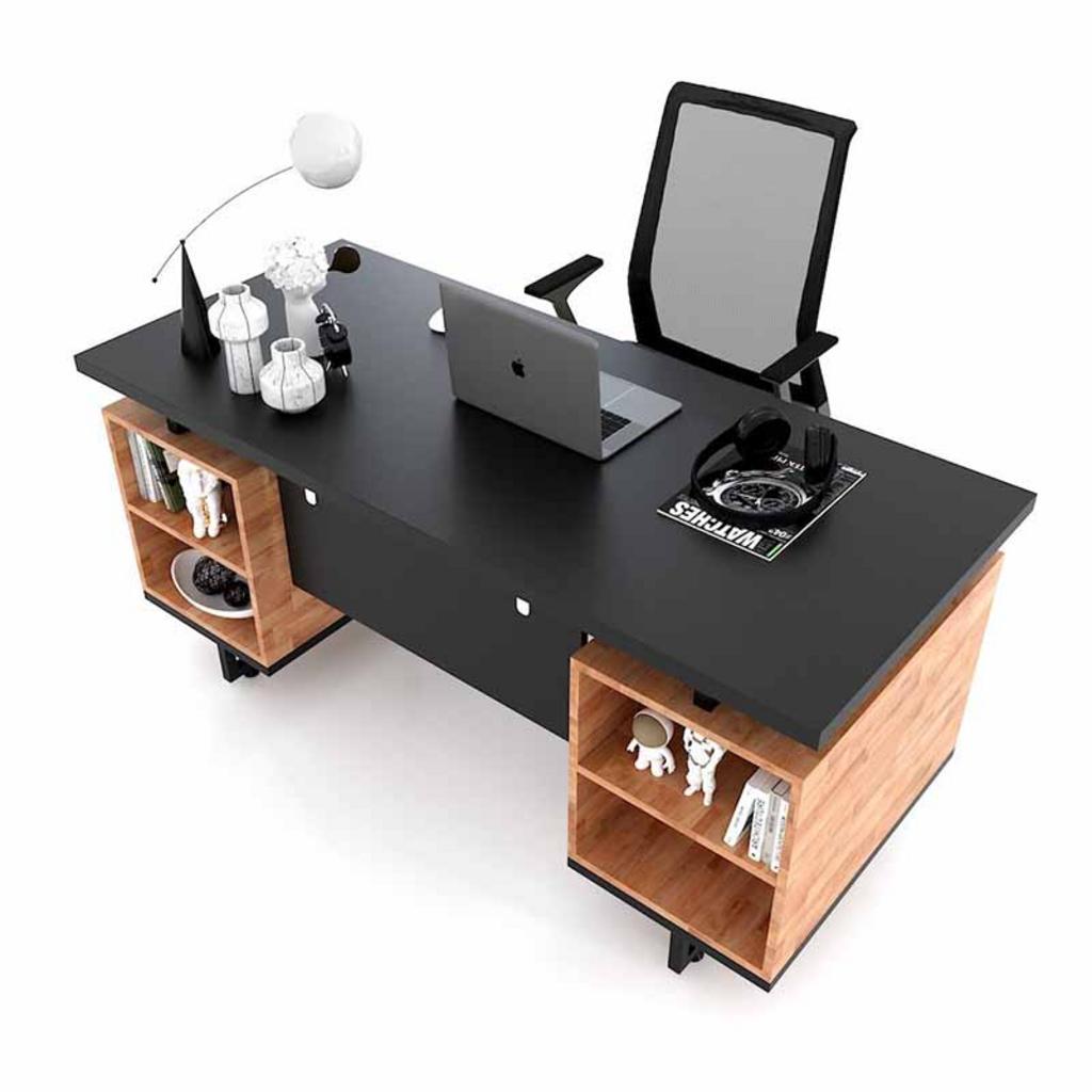 Bàn giám đốc nhập khẩu nổi bật ở thiết kế hiện đại và độ hoàn thiện cao.