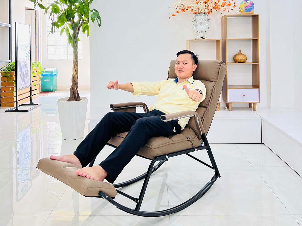 Ghế bập bênh thư giãn Sumika 668