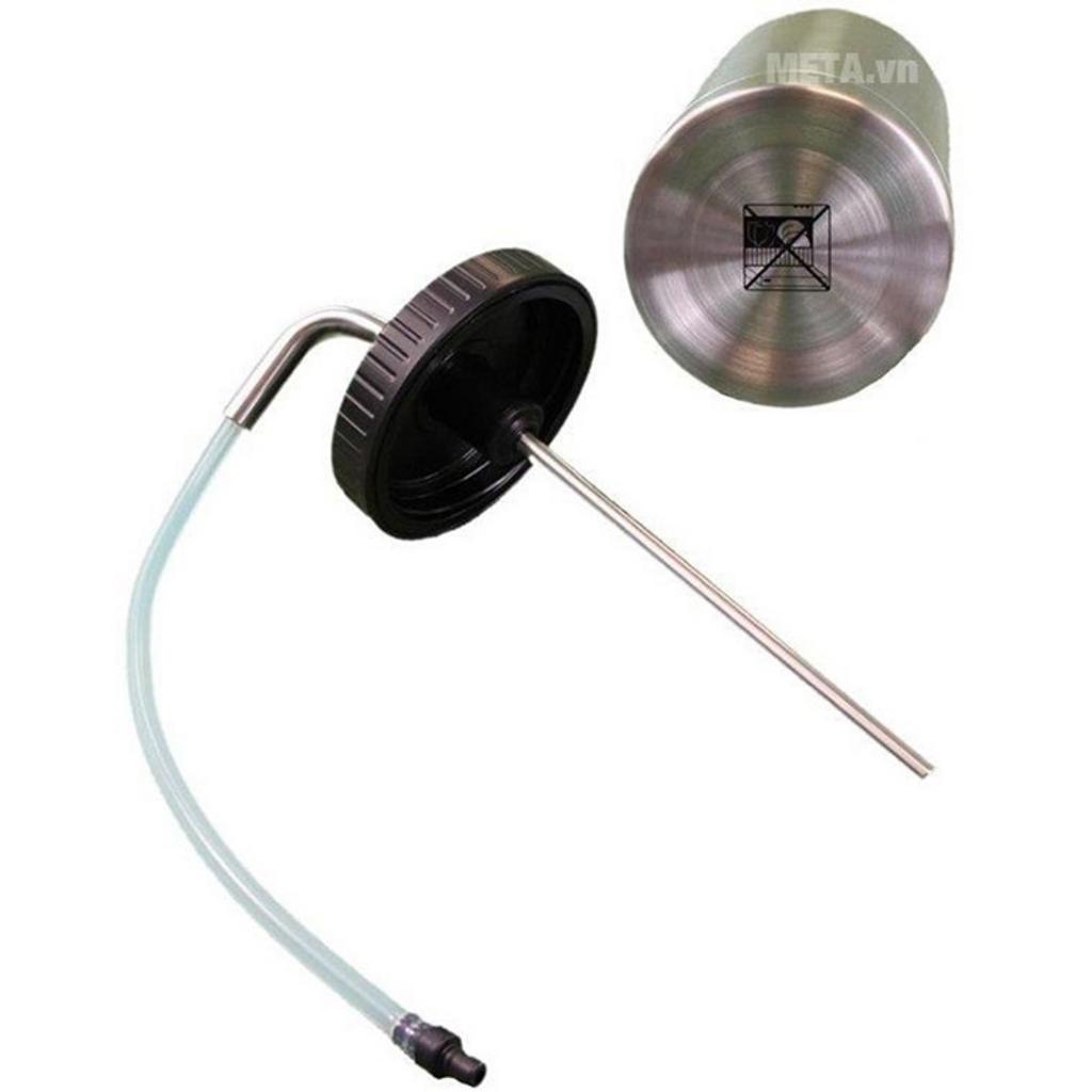Kết nối plug-in milk system nhanh và tiện với máy Melitta tương thích.