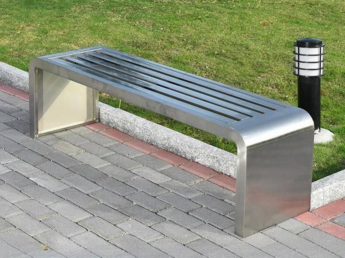 Kích thước 120 x 45 x 40 cm dễ bố trí