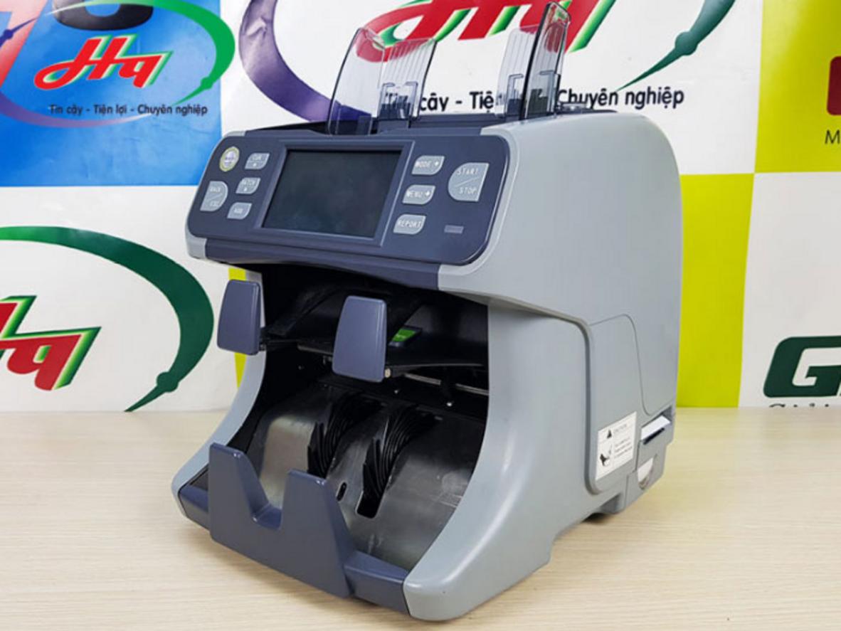 Dual CIS kết hợp UV/MG/IR/MT giúp tăng độ chính xác khi kiểm giả ngoại tệ.