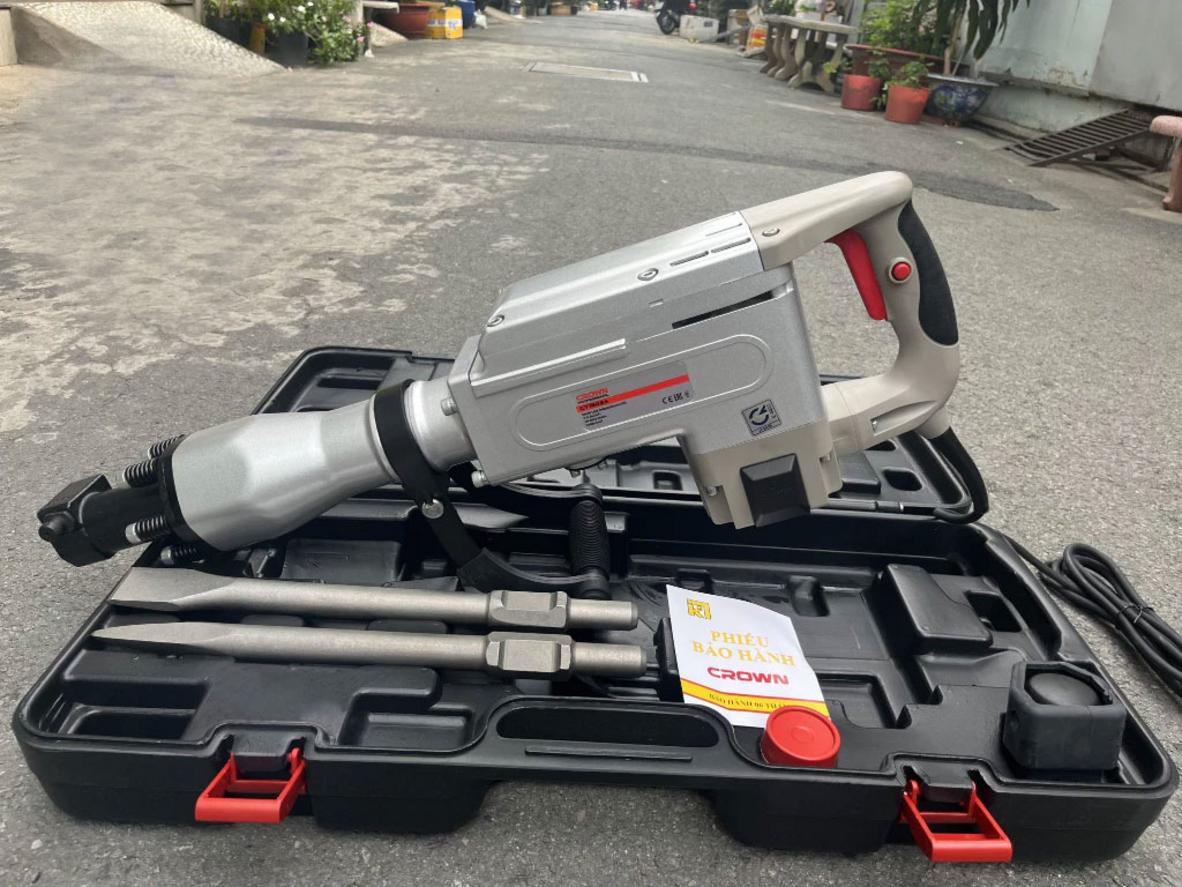 Lực đập 45J của Crown CT18024