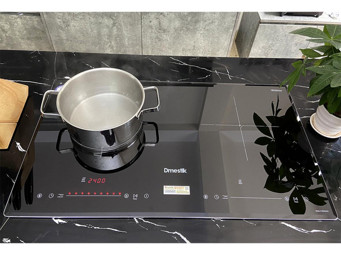 Mặt kính Kanger sang đẹp, dễ lau chùi.