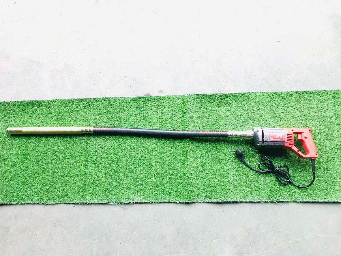 Máy đầm Toboki TK-45 (chưa kèm dây)