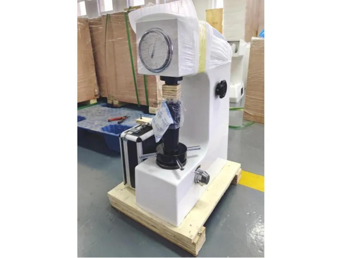 Tổng quan Máy đo độ cứng Rockwell để bàn TMK TMK-150L