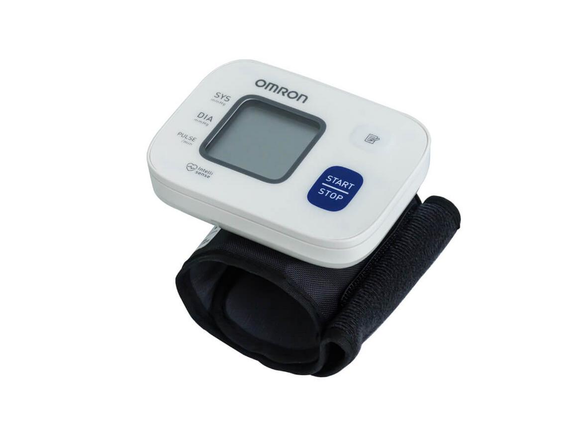 Tổng quan Máy đo huyết áp cổ tay Omron HEM-6161