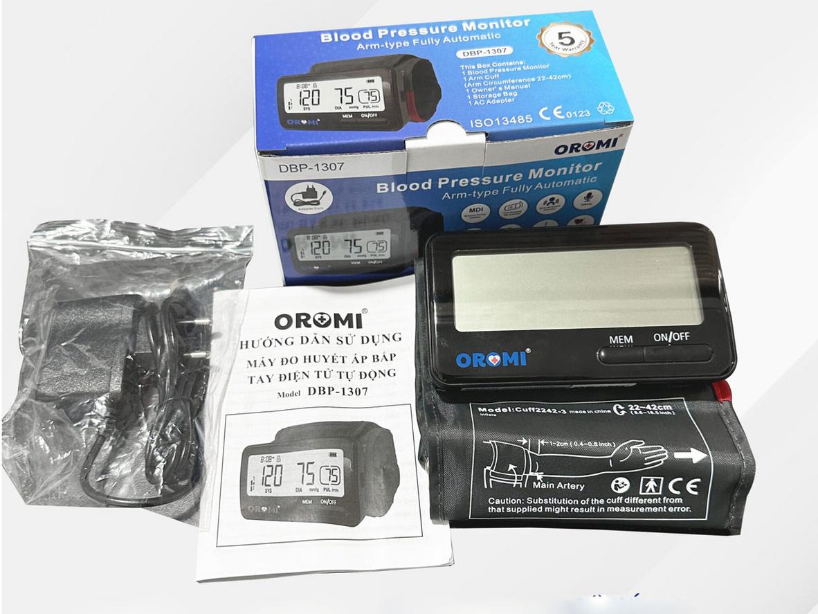 Tổng quan Máy đo huyết áp điện tử bắp tay Oromi DBP-1307