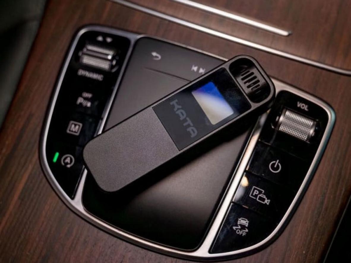 Tổng quan Máy đo nồng độ cồn Kata ACC110