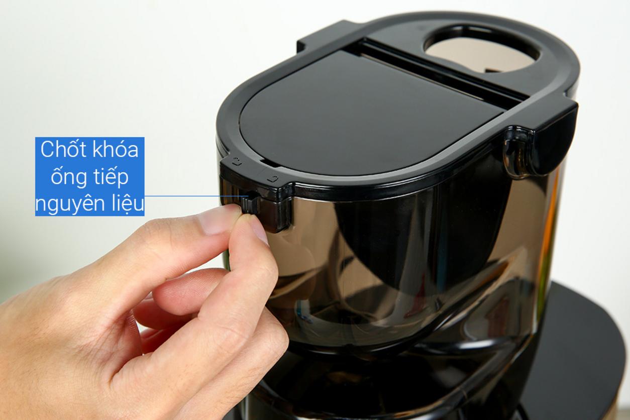 2 cửa nạp nguyên liệu 80mm và 40mm