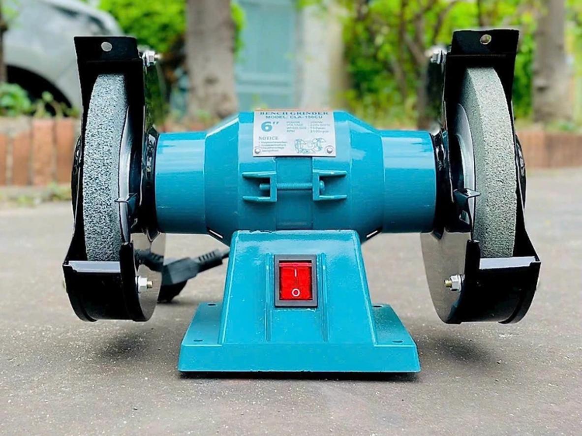 Tổng quan Máy mài 2 đá Classic CLA-150CU1