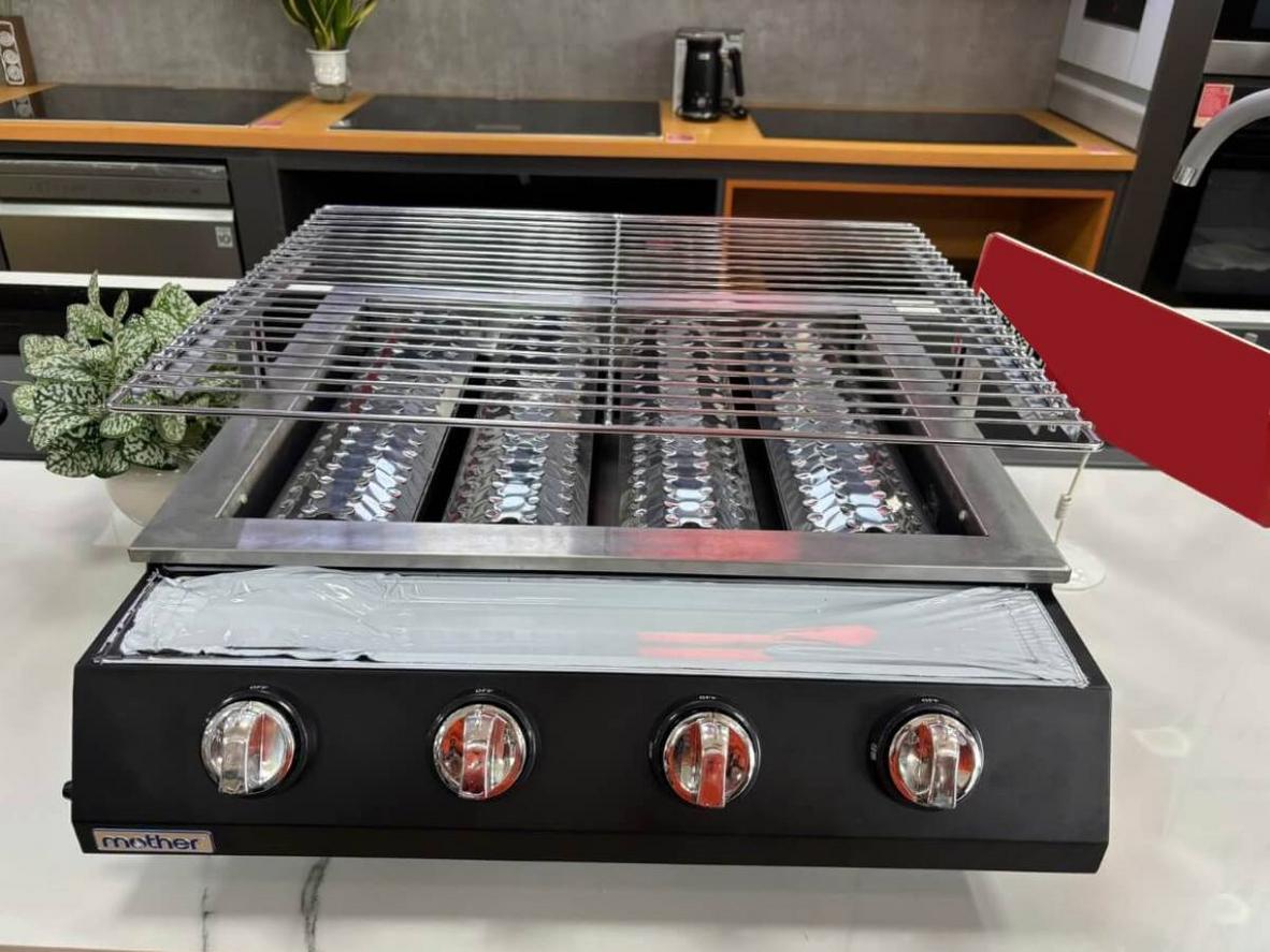Vỉ nướng Inox giúp vệ sinh nhanh và bền hơn.
