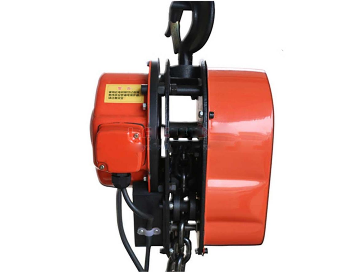 Khả năng nâng 5 tấn ổn định cho công việc nặng.
