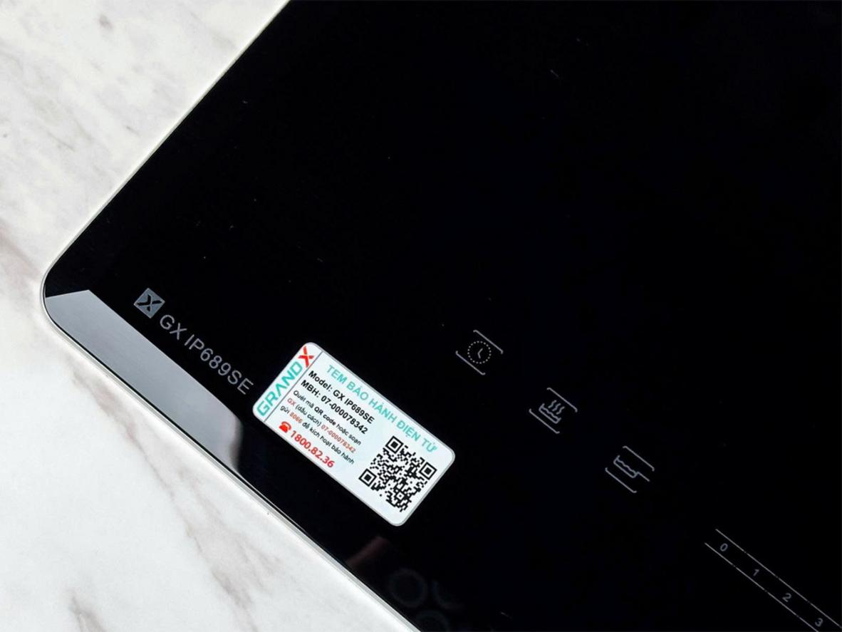 2 vùng nấu độc lập giúp nấu nhanh và linh hoạt hơn.