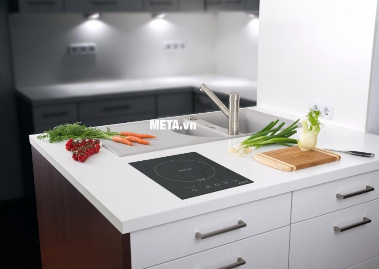 Dải nhiệt rộng giúp kiểm soát món ăn linh hoạt hơn.