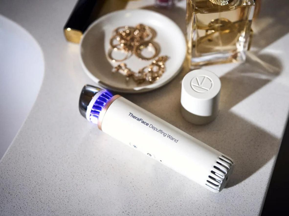Nhiệt nóng - lạnh chính xác cho da mệt mỏi và bọng mắt