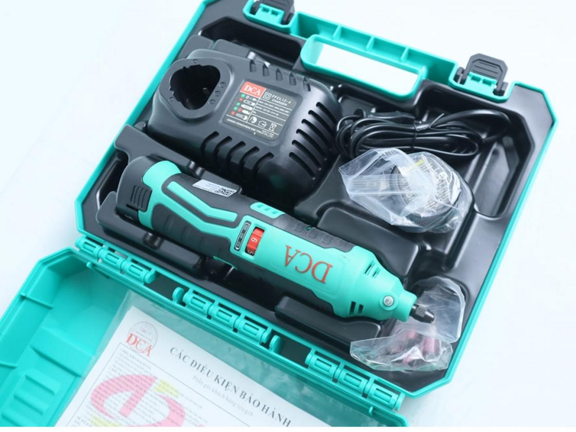 Pin 12V giúp thao tác linh hoạt ở mọi vị trí