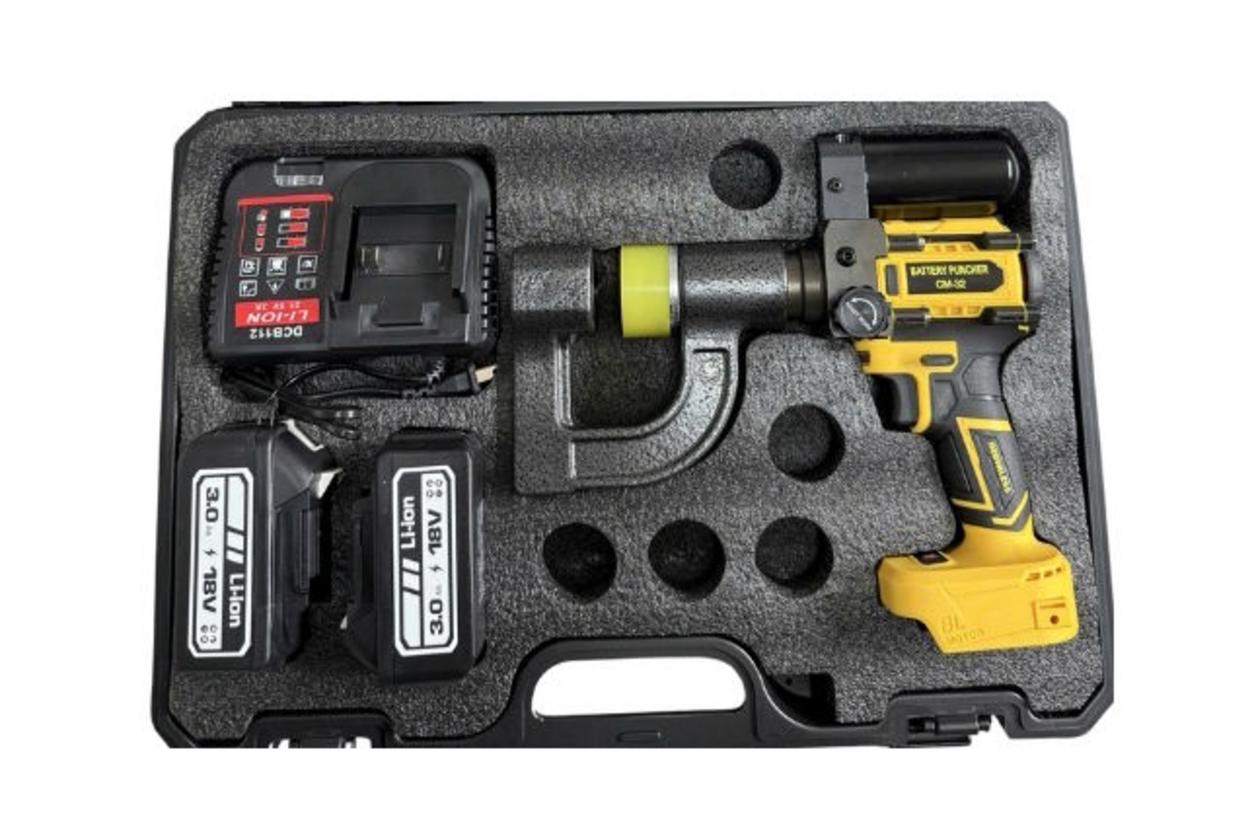 Pin Li-ion 18V 3Ah gọn nhẹ, dễ mang theo