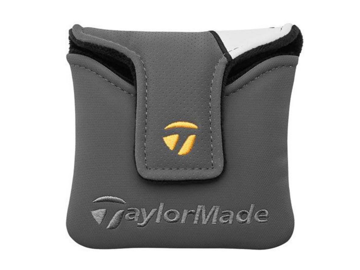 Pure Roll™ Insert hỗ trợ bóng lăn mượt hơn.