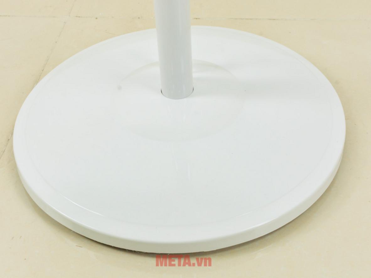 Remote và hẹn giờ giúp sử dụng tiện lợi hơn