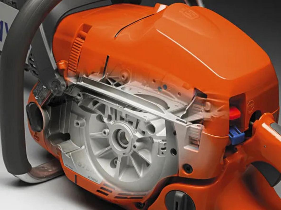Sức cắt mạnh của Husqvarna 353