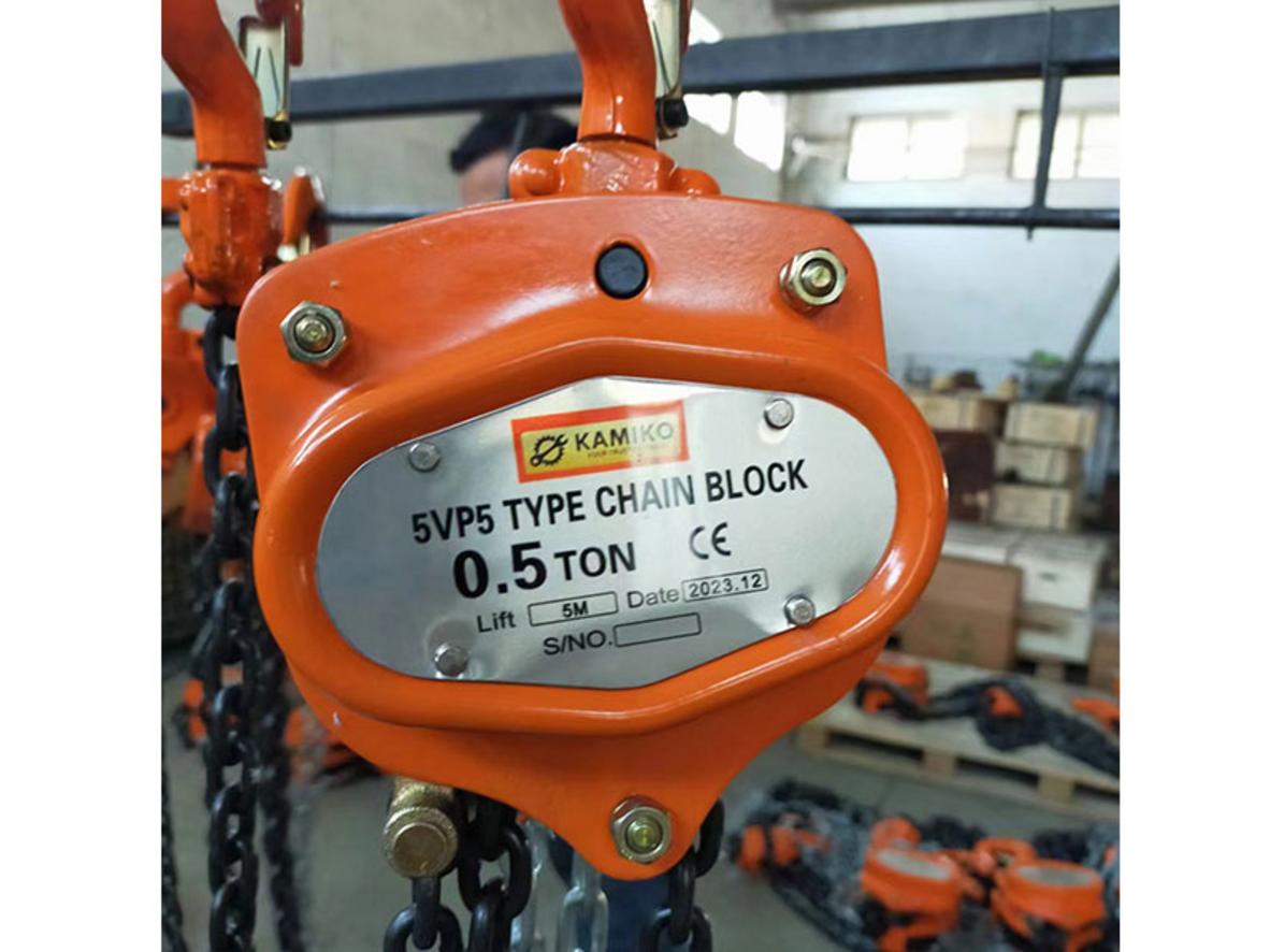 Tải trọng 500kg phù hợp xưởng nhỏ