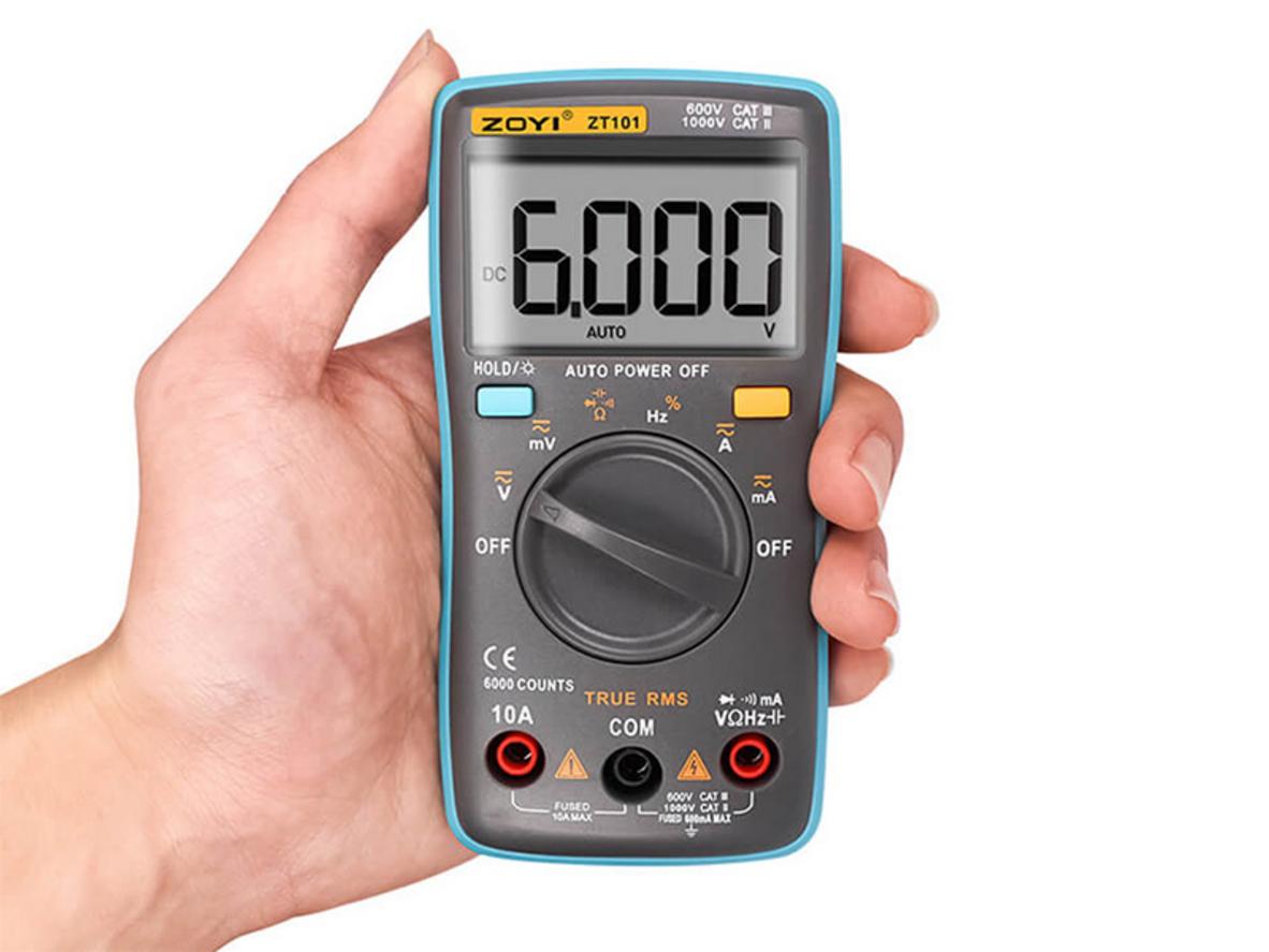 True RMS, Auto-ranging và Data Hold hỗ trợ đo thuận tiện, chính xác.