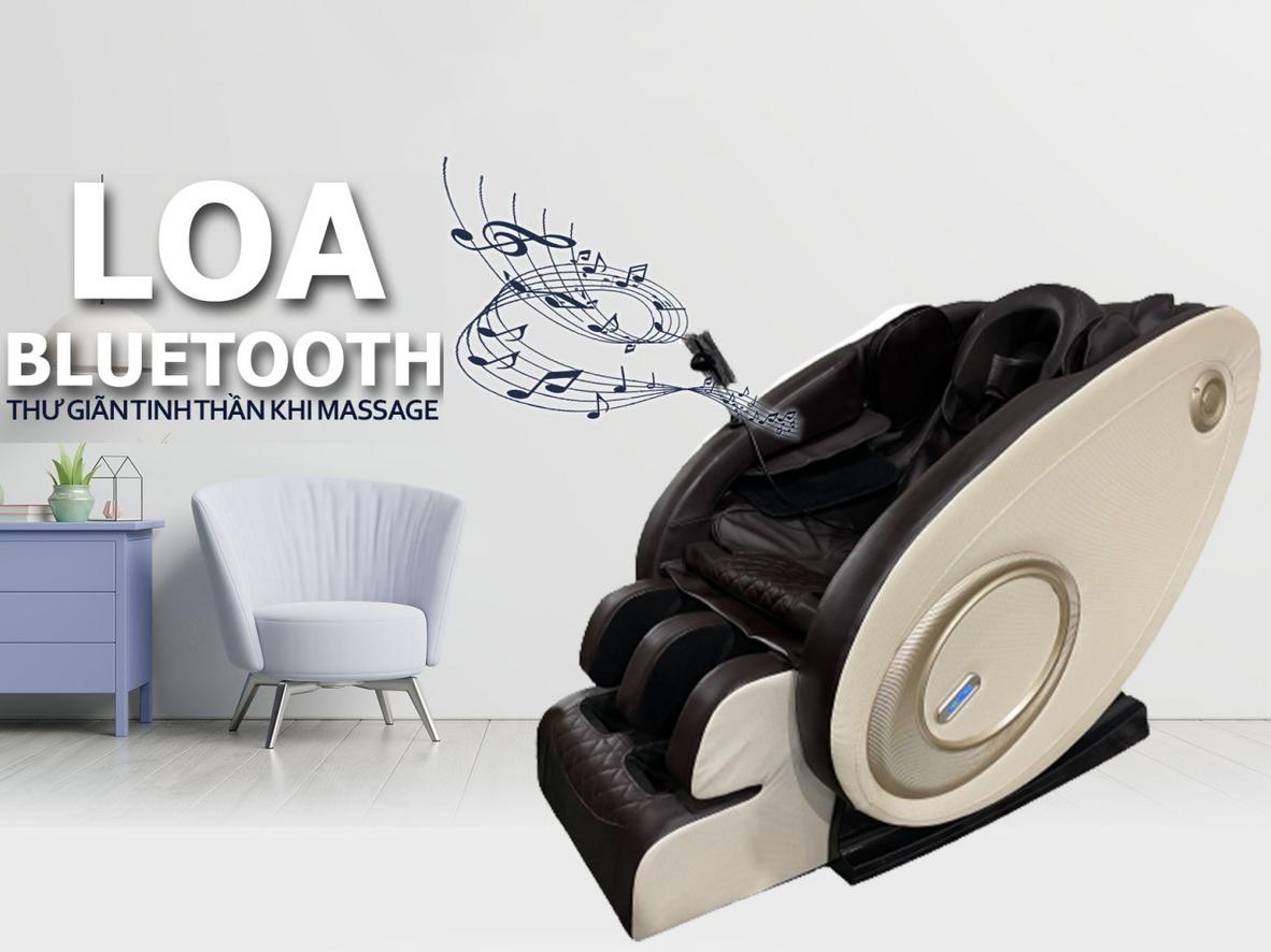 4 cột lăn 3D và 22 đầu massage giúp xoa bóp sâu hơn