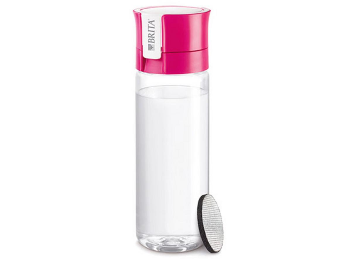 Dung tích 600ml và thiết kế gọn nhẹ cho nhịp sống bận rộn.