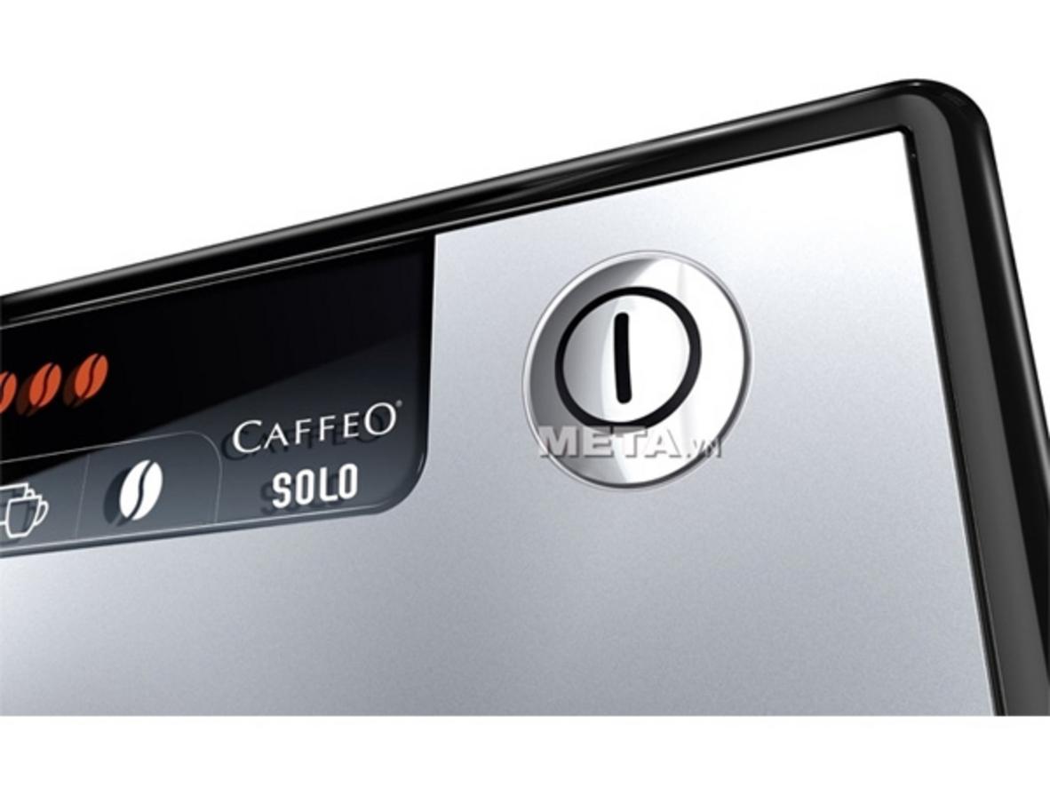AES giúp Melitta Caffeo Solo tạo espresso thơm hơn, crema dày hơn từ hạt tươi.
