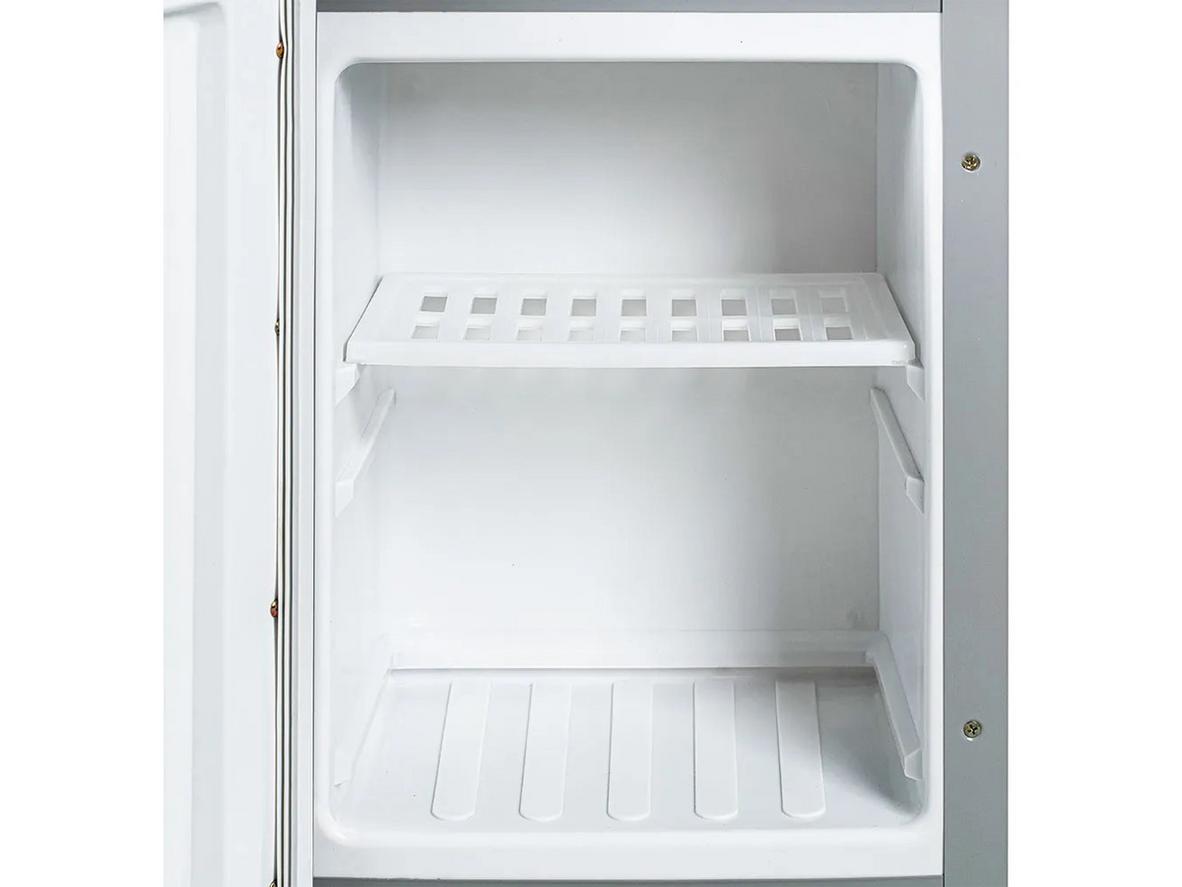 Bình chứa inox SS304 hỗ trợ an toàn và dễ vệ sinh.