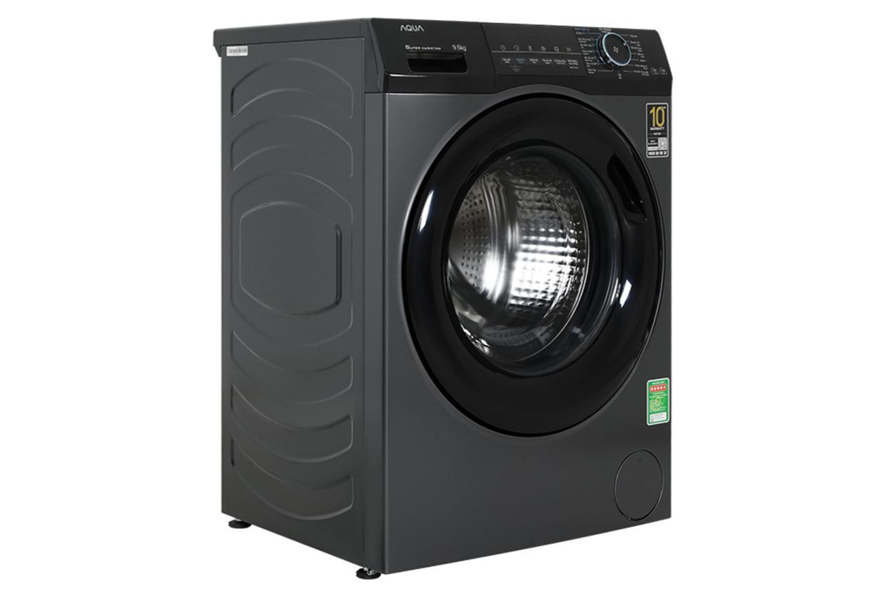 Steam Wash và Refresh hỗ trợ làm mới quần áo, chăm vải tốt hơn.