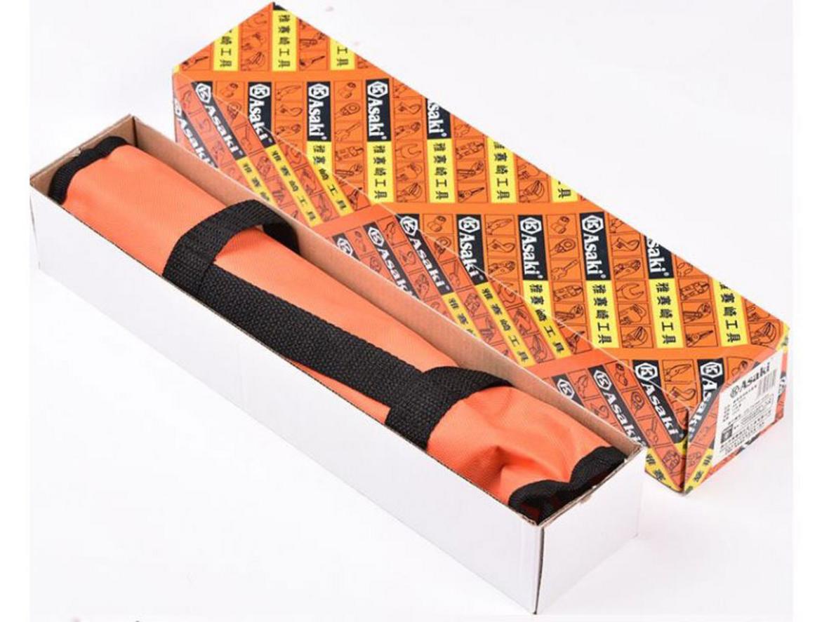 Thép CrV hỗ trợ độ bền và khả năng chịu lực khi thao tác.