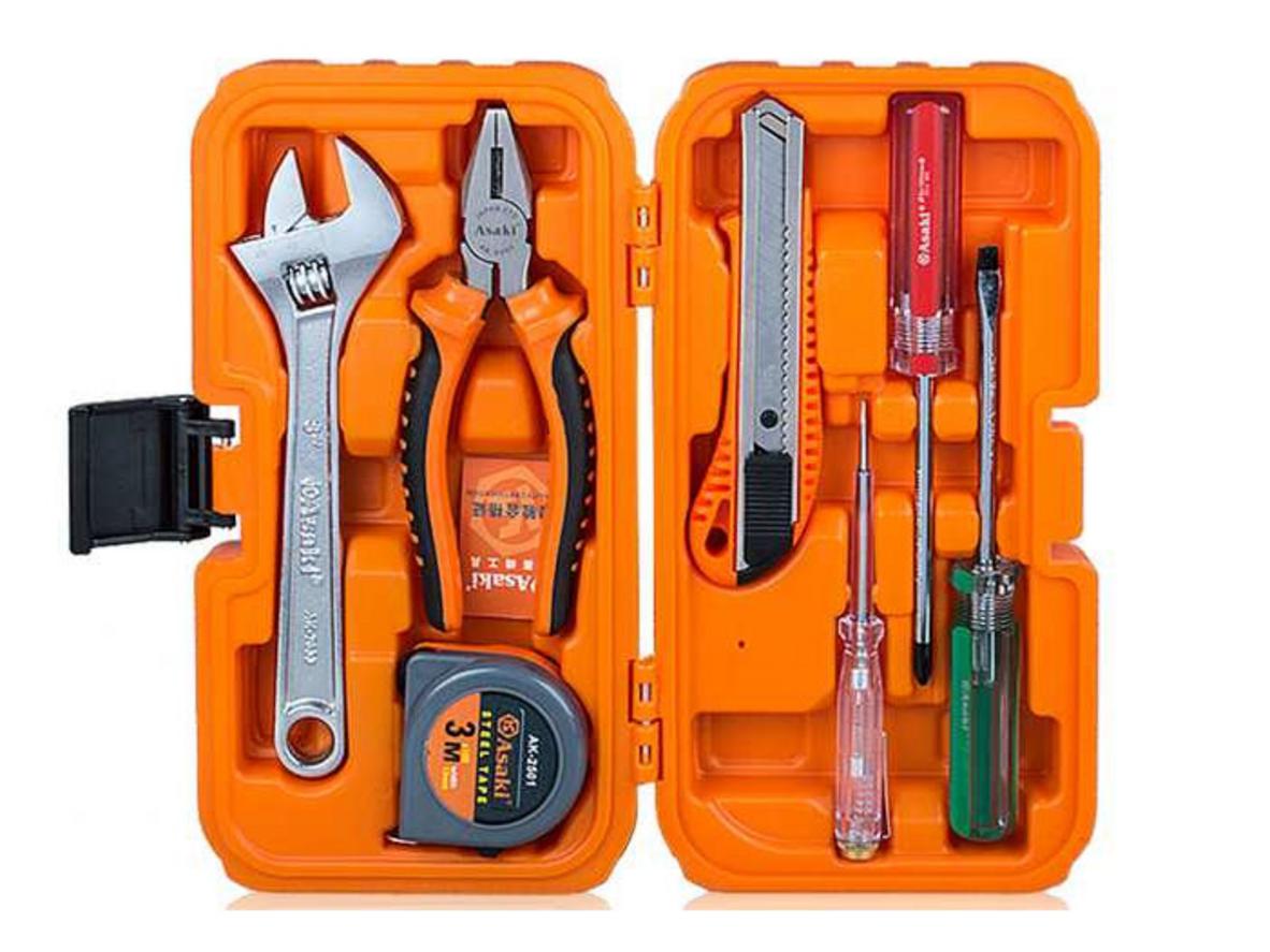 8 chi tiết cơ bản của bộ dụng cụ Asaki AK-9780.