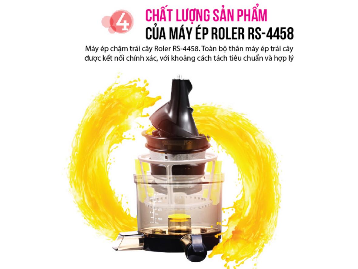 Bàn chải vệ sinh đi kèm giúp làm sạch máy nhanh hơn.