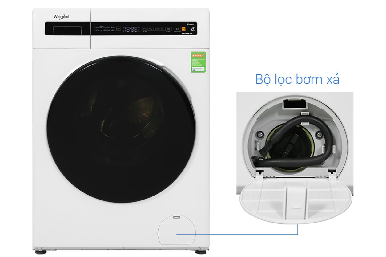 Bảng điều khiển cảm ứng giúp chọn chương trình giặt thuận tiện hơn.