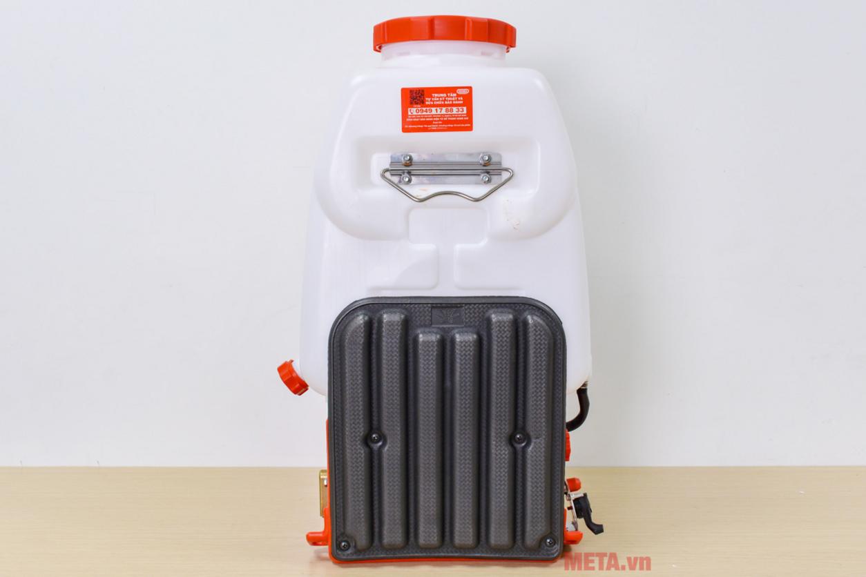 Bình phun thuốc trừ côn trùng Oshima 768 cho nhu cầu phun xịt diện rộng.