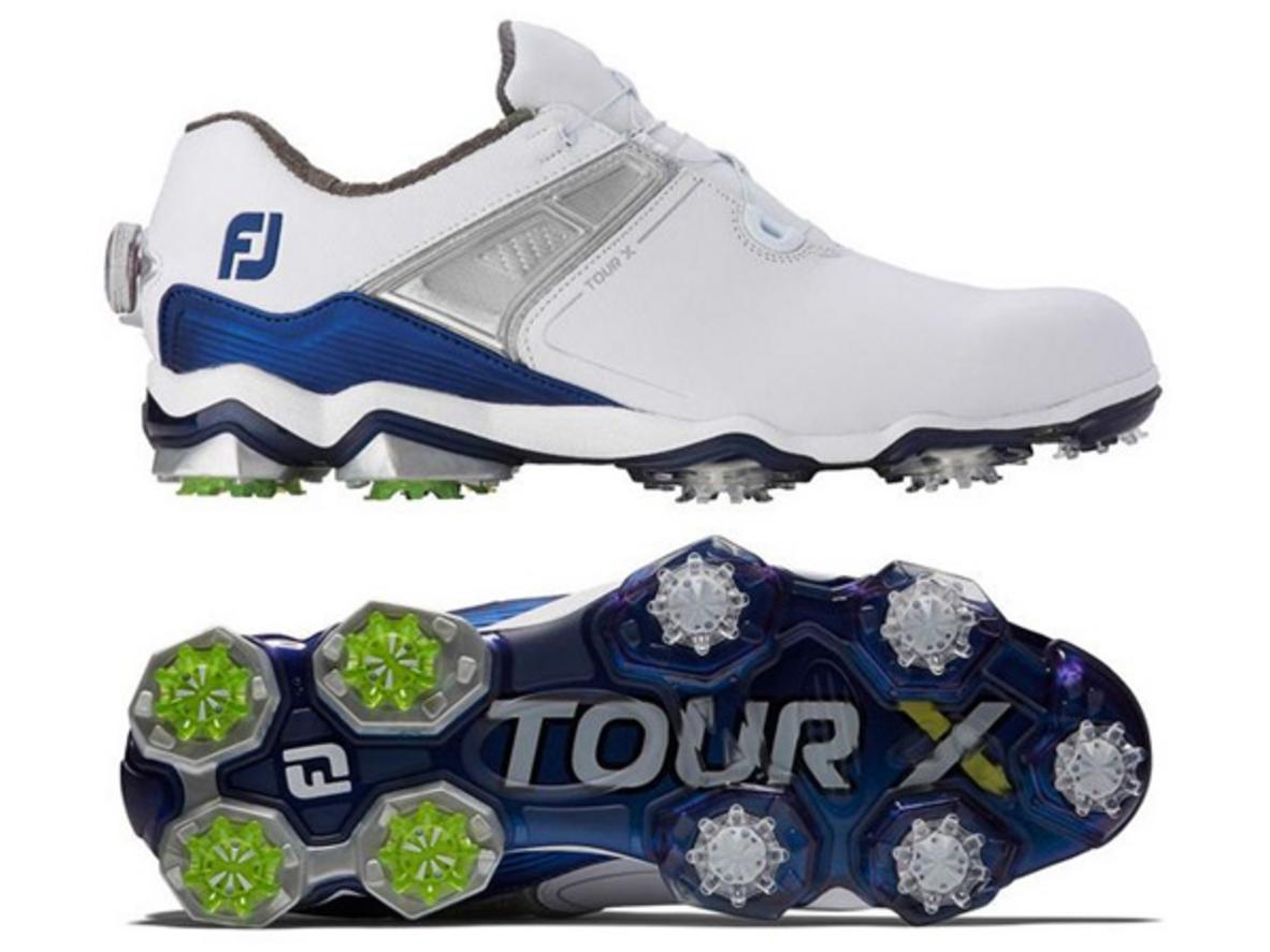 BOA Fit System giúp siết ôm nhanh và chính xác trên giầy golf FootJoy Tour X BOA 55407.