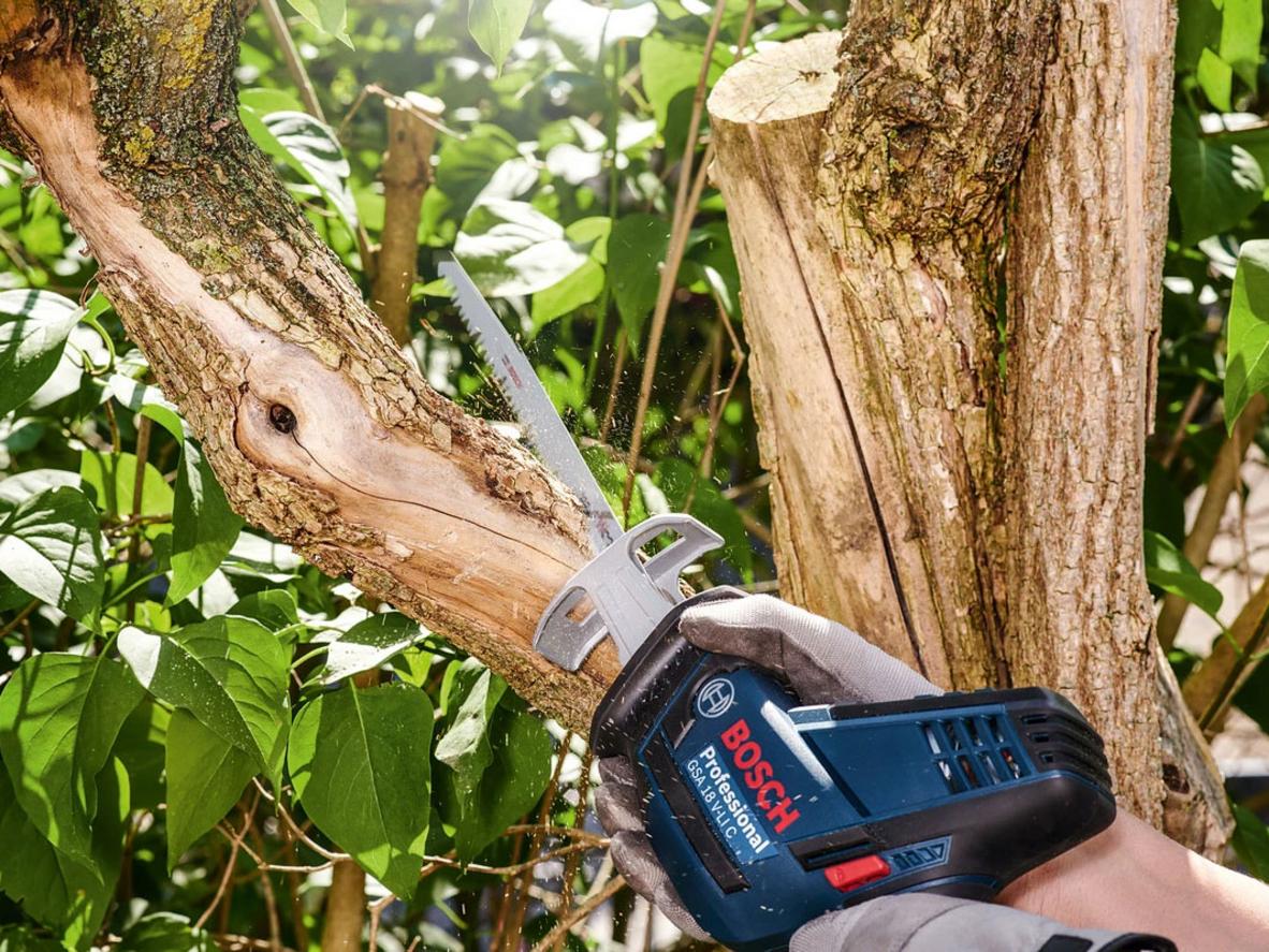 HCS giúp Bosch S1531L cắt gỗ tươi ổn định và bền bỉ.