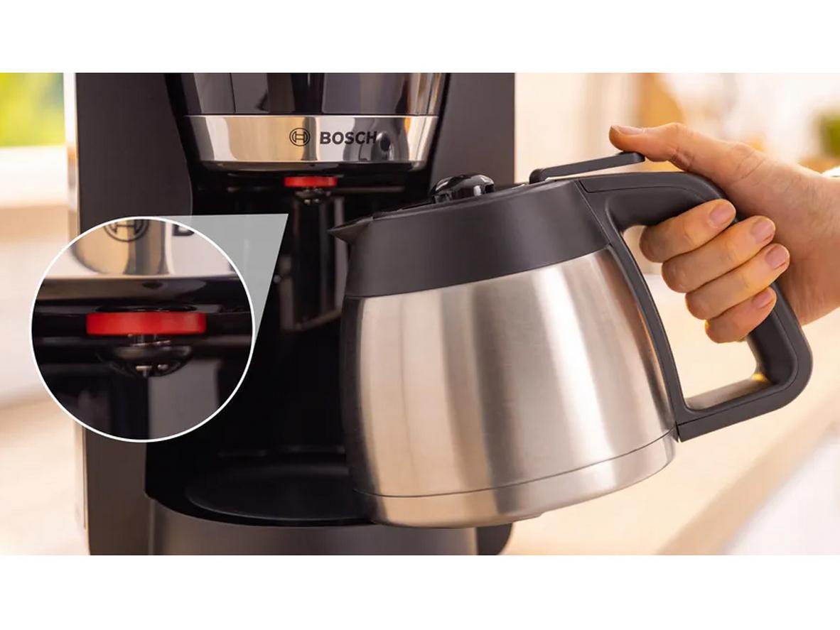 Các chi tiết chính giúp Bosch TKA6M273 dễ dùng và giữ hương tốt hơn.