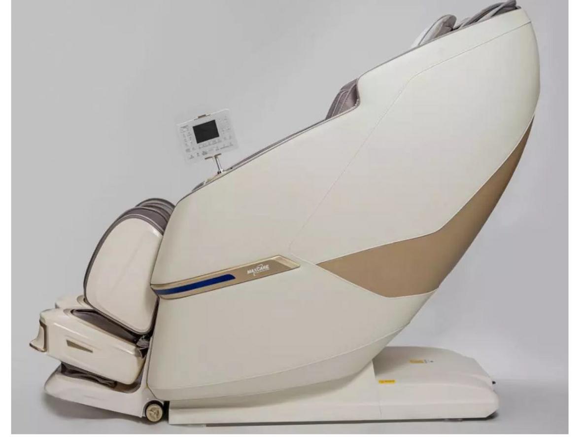 Con lăn 4D và đường ray SL giúp massage toàn thân sâu hơn.